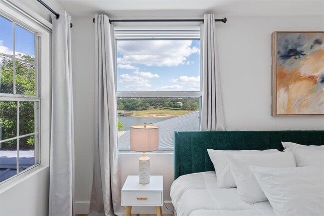 Building Photo - 25413 Pedernales Point Dr