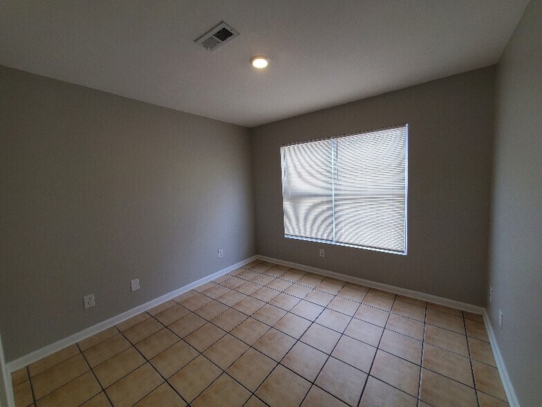 Building Photo - 4093 Mica Ave
