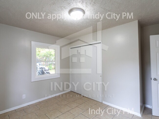 Building Photo - 4432 Bertrand Rd