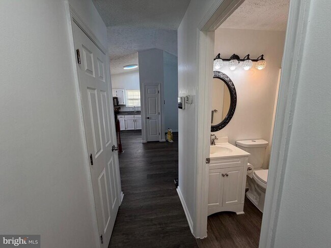 Building Photo - 1515 Baby Baer Ct