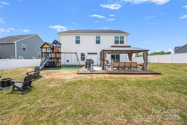 Building Photo - 1636 Tundra Ln