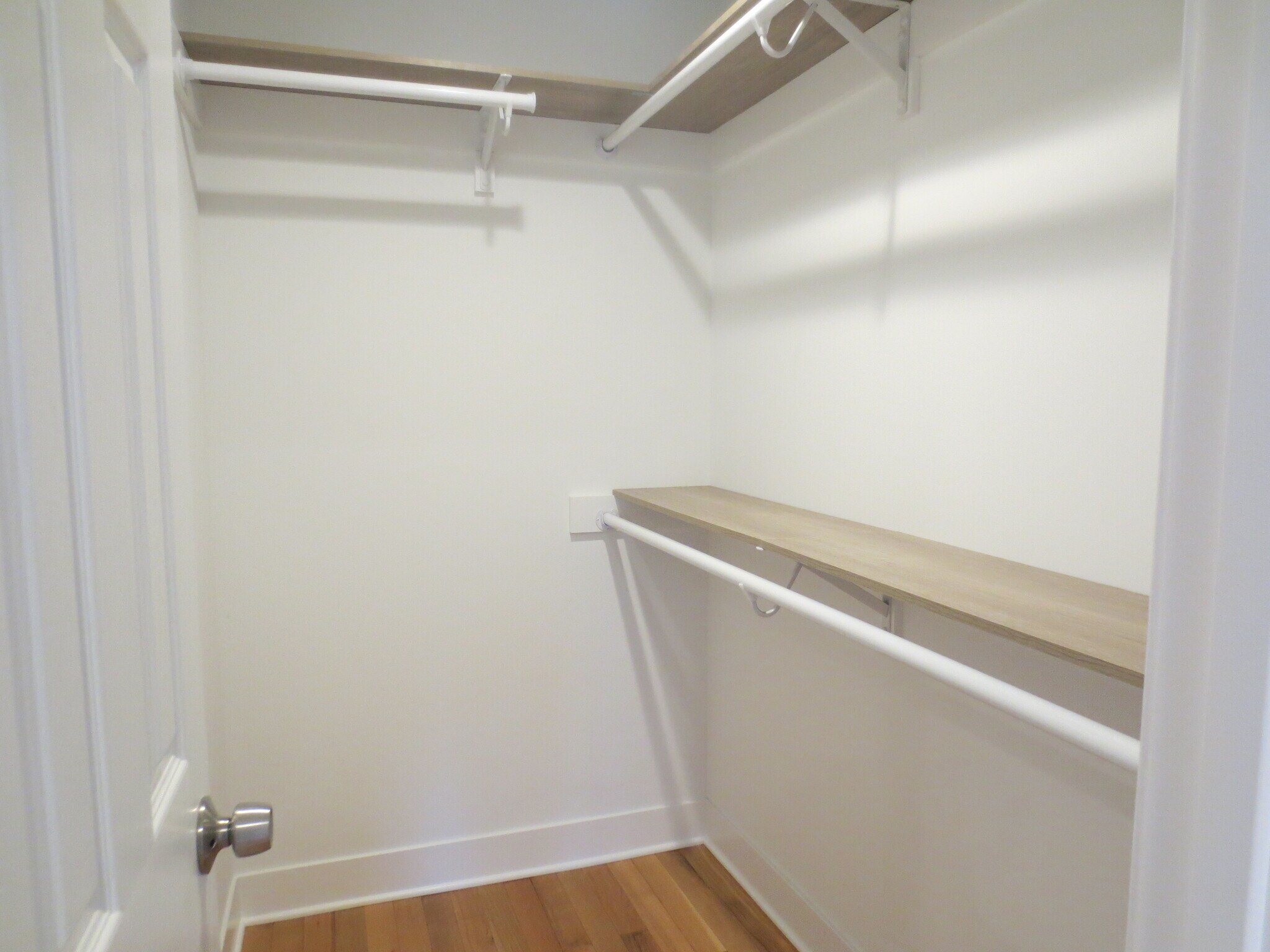 Building Photo - 1782 W 44th St