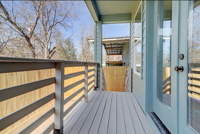 Building Photo - 4109 Castor St