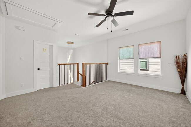 Building Photo - 7994 Kenton St