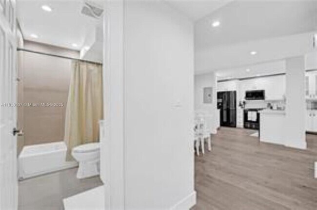 Building Photo - 4100 N 58th Ave
