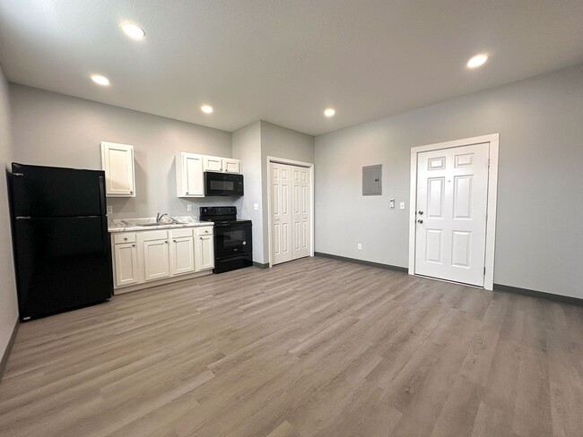 Primary Photo - 1 bedroom 1 bath