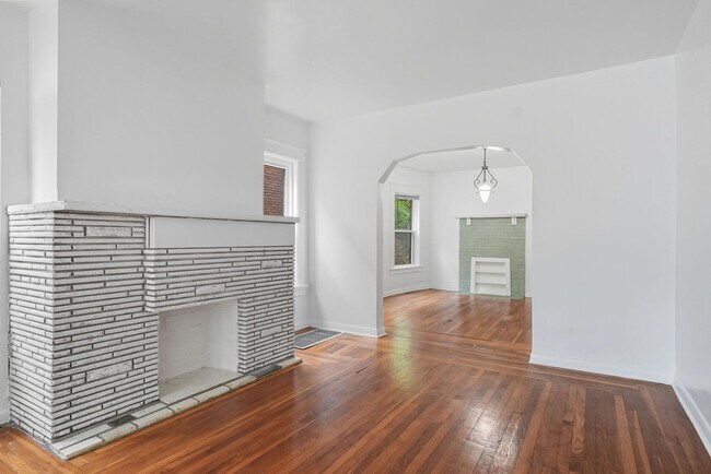 Building Photo - 6656-6656 Woodwell St