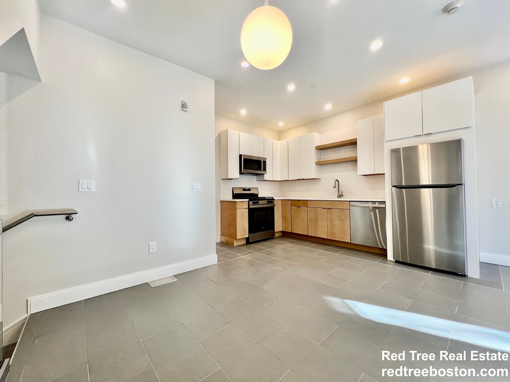 Building Photo - 1607 Tremont St