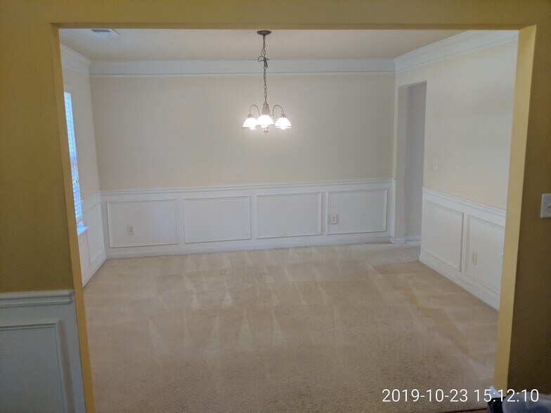 Dining room - 3491 Tackett Rd