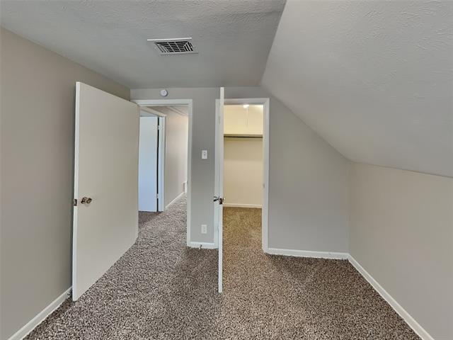 Building Photo - 1514 Regina Ct S