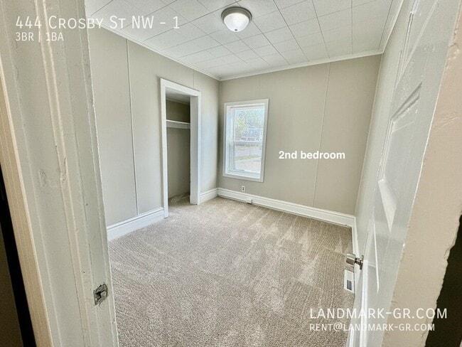 Building Photo - 444 Crosby St NW