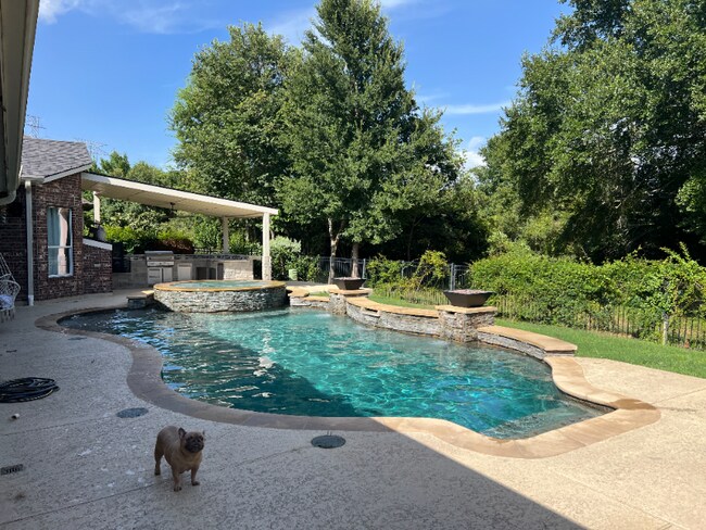 Building Photo - 21103 Kelliwood Arbor Ln