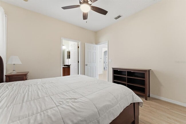 Building Photo - 4704 Blue Diamond St