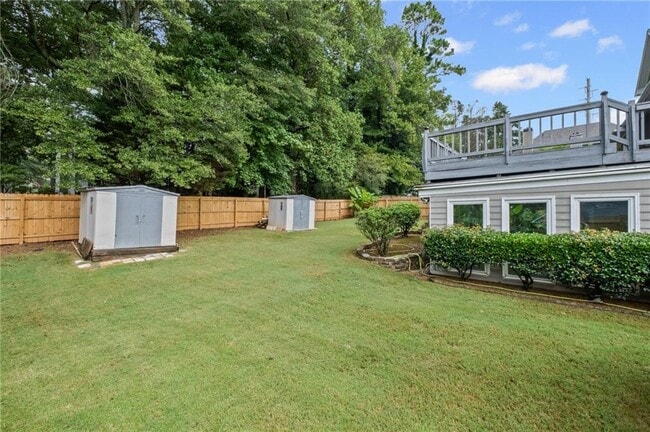 Building Photo - 2680 Nicholas Ct NE