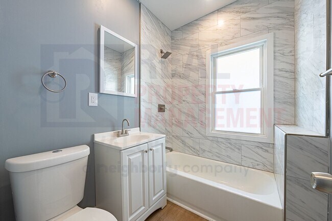 Building Photo - 3461 E 118th St