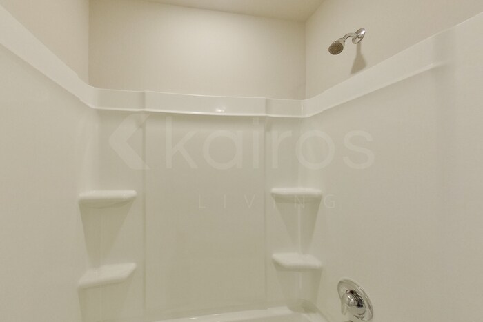 Building Photo - 117 Yardley Ct