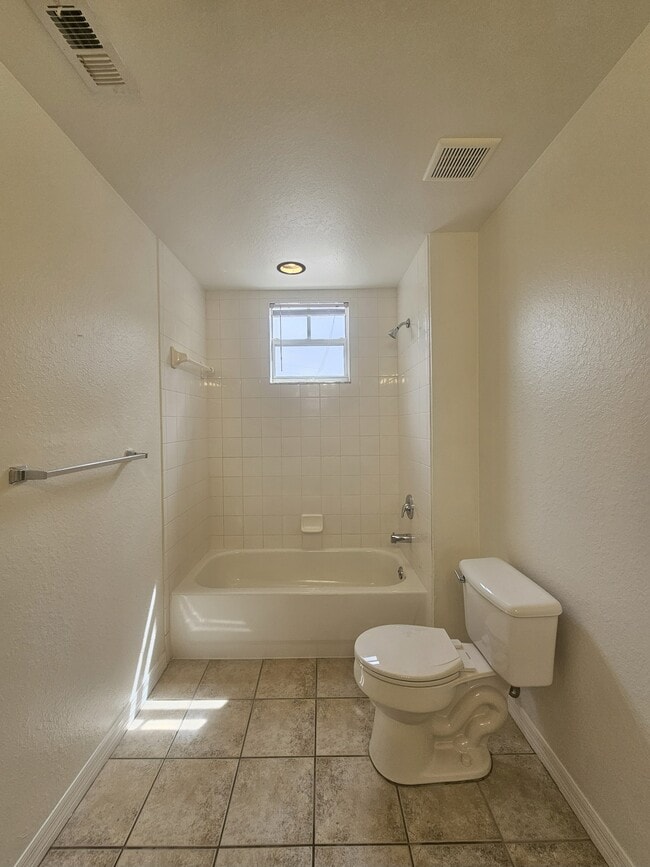 Building Photo - 7965 Preserve Cir