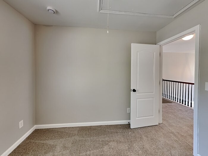 Building Photo - 1979 Raegan Way