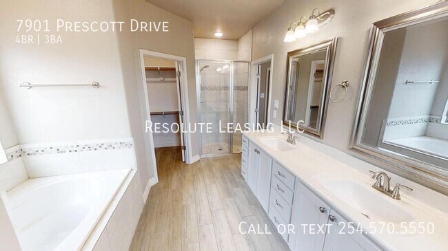 Building Photo - 7901 Prescott Dr