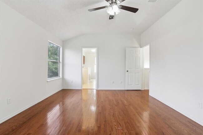 Building Photo - 13302 Black Canyon Dr