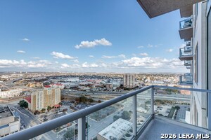 Building Photo - 610 E Market St