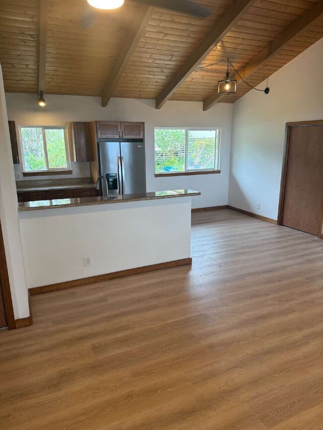 Building Photo - Available Now!  3bd/2ba Home For Rent in Kailua Kona