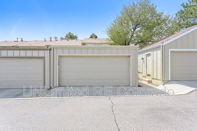 Building Photo - 7358 S Knolls Way