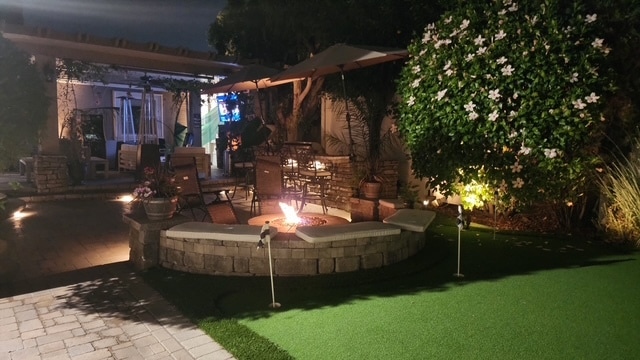 Building Photo - 15358 Leadwell St