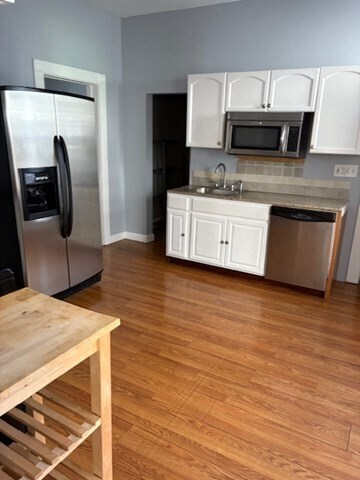 Building Photo - 52 Harvest St