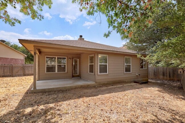 Building Photo - 1912 Avante Dr