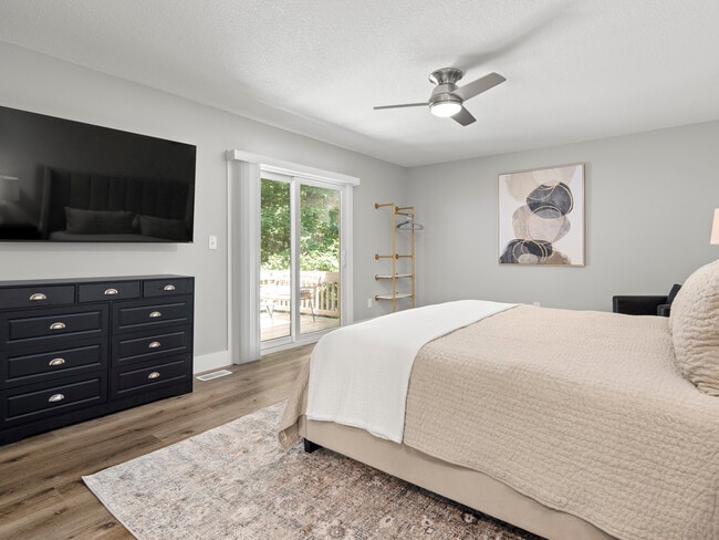 Building Photo - 28 Turnberry Dr