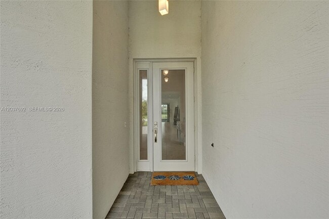 Building Photo - 13328 SW River Rock Rd