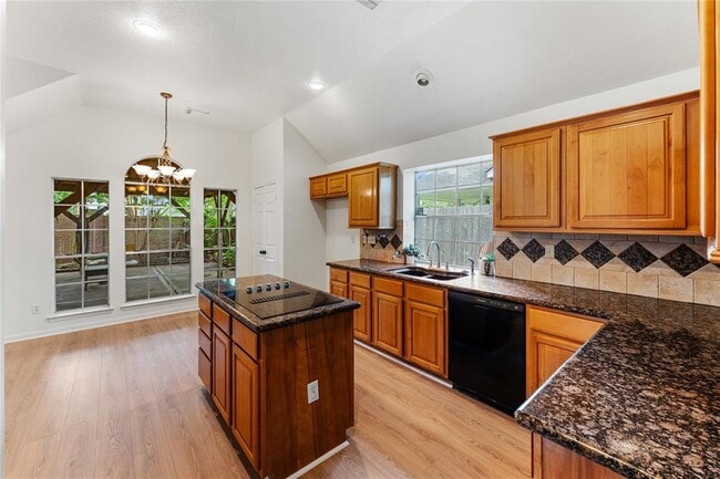 Building Photo - 2434 Blue Rose Dr