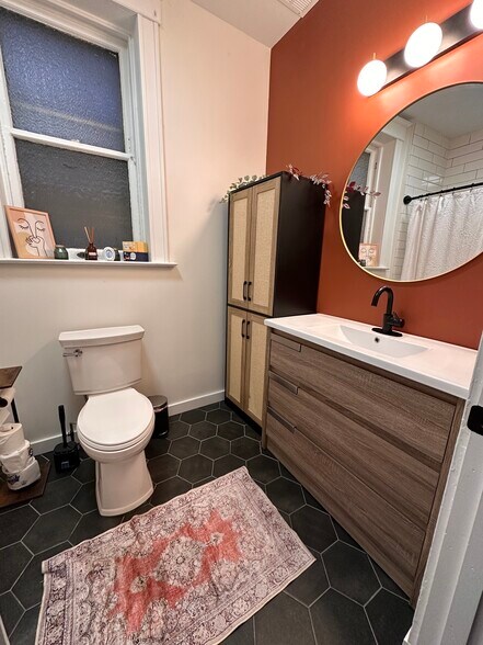 Building Photo - 2505 Minnesota Ave