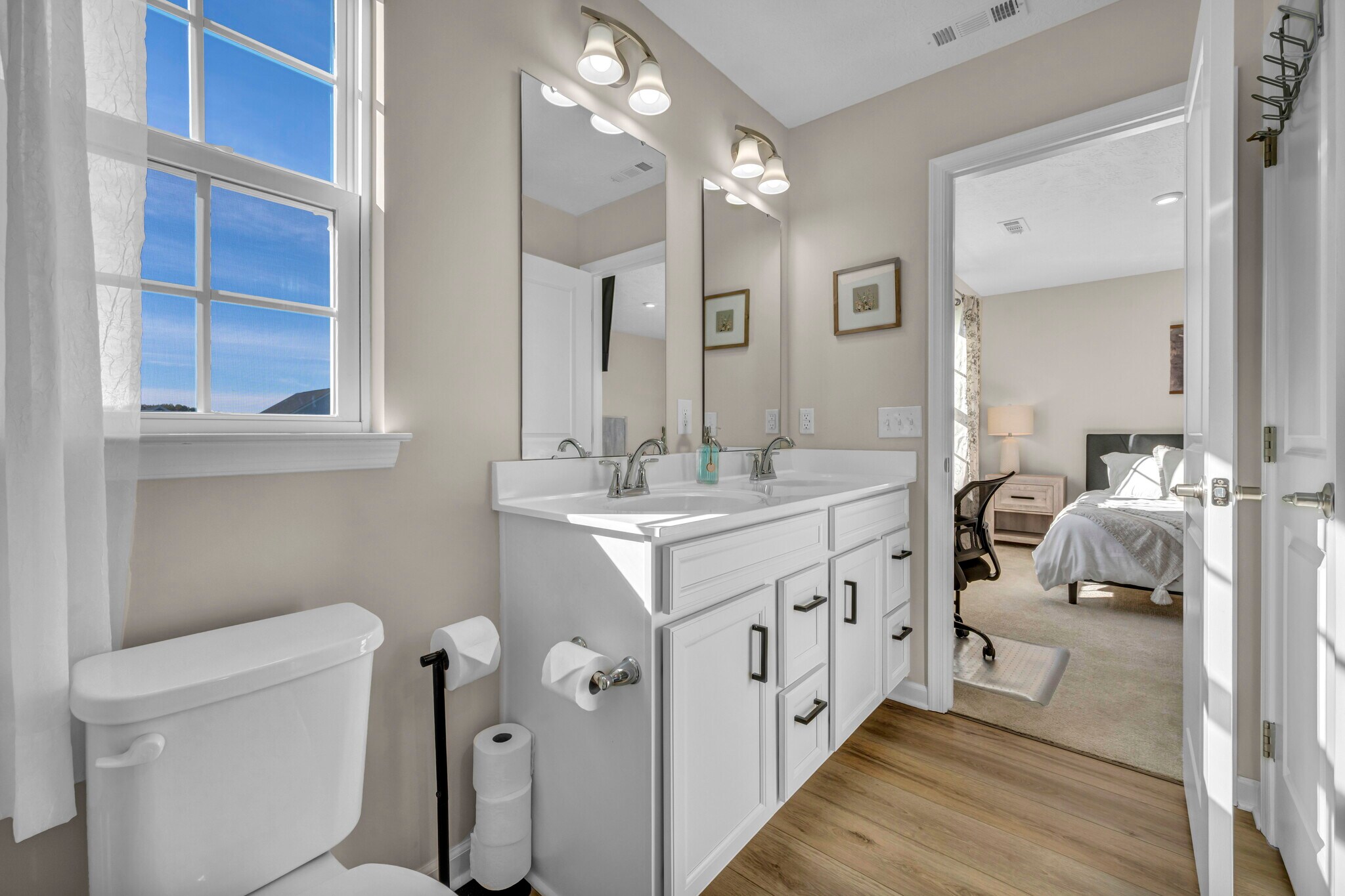 Building Photo - 1117 Kadas Ln