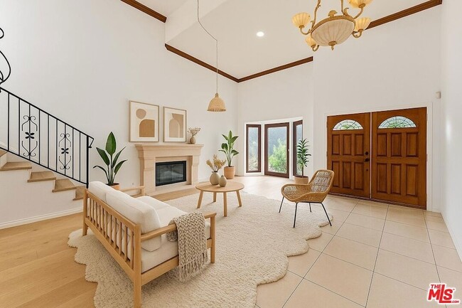 Building Photo - 15123 Greenleaf St