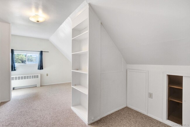 Building Photo - 6 Cinder Ln