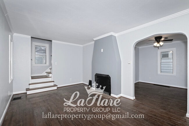 Building Photo - 4456 N Haven Ave