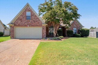 Building Photo - 11181 Ivy Dr