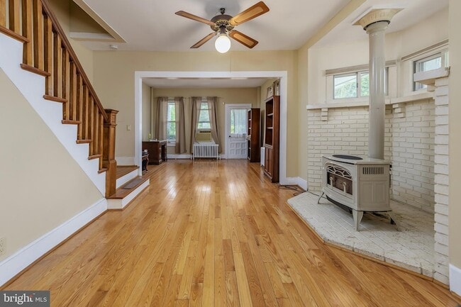 Building Photo - 416 Raritan Ave