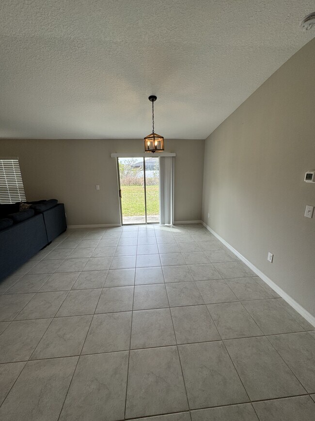 Building Photo - 13009 Majestic Garden Ln