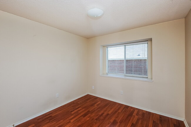 Building Photo - 3017 Morning Dove Ln