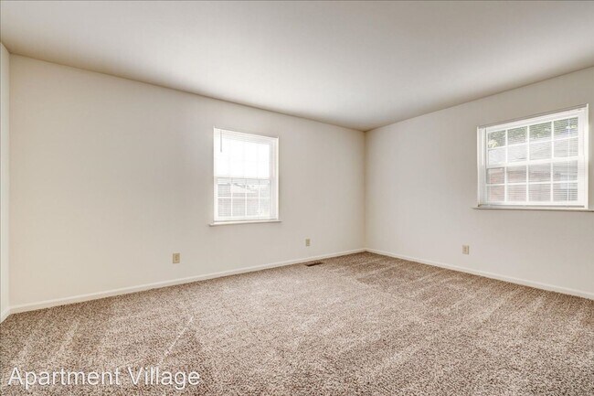 Building Photo - 2 br, 1 bath House - 2910 Ravenswood Dr
