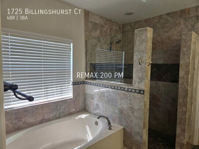 Building Photo - 1725 Billingshurst Ct