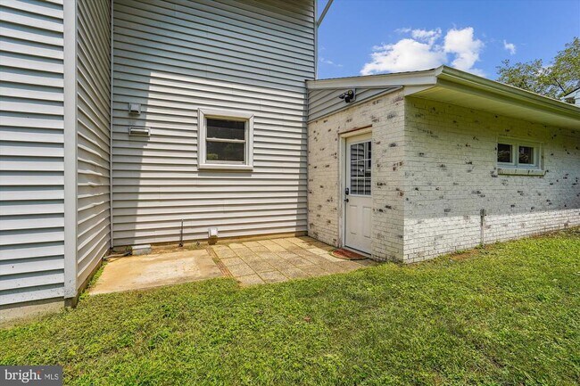 Building Photo - 8411 Berea Ct
