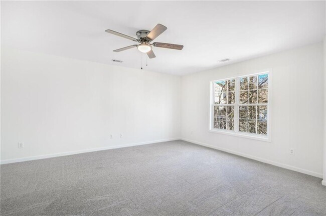 Building Photo - 812 Pinder Point Ct