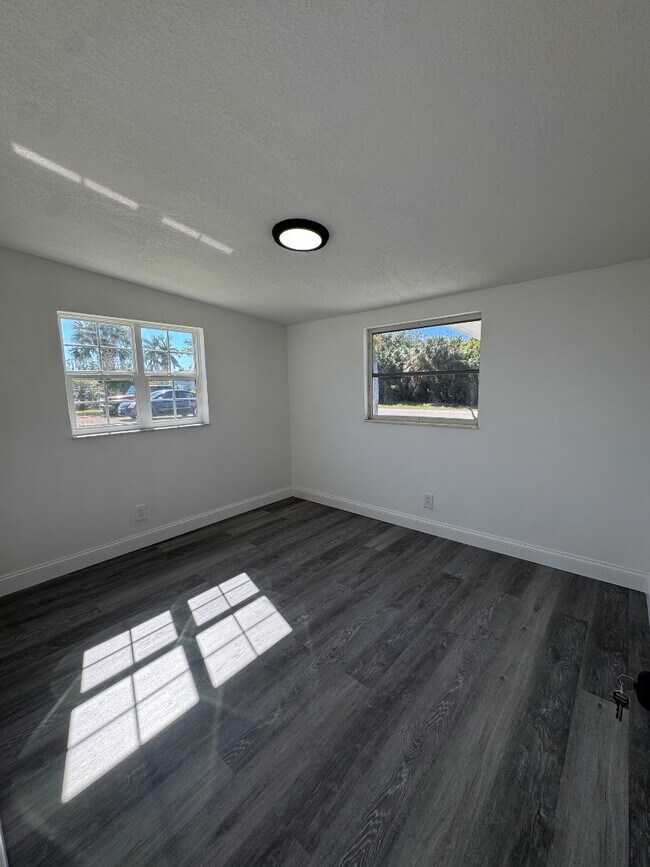 Building Photo - 3614 Vasco St