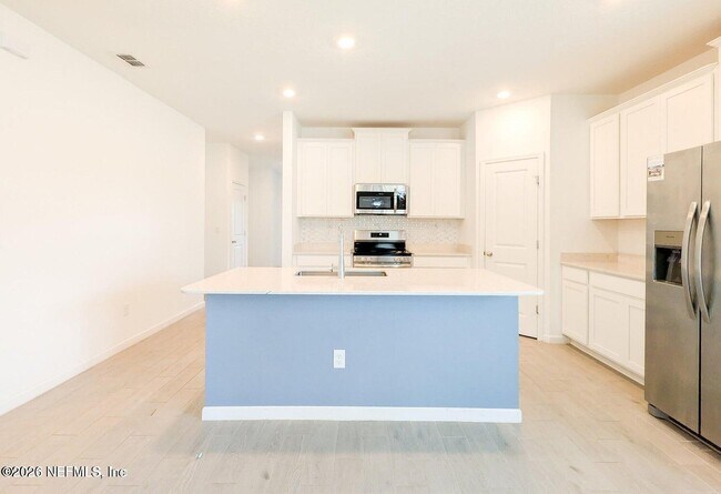 Building Photo - 15524 Creek Edge Ct