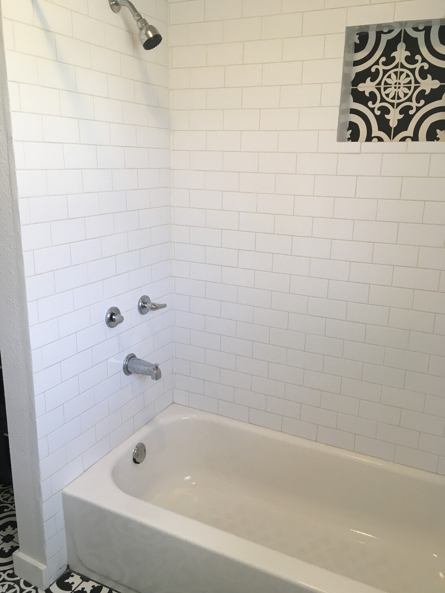 Shower/tub in bathroom 2 - 5131 Wildflower Dr