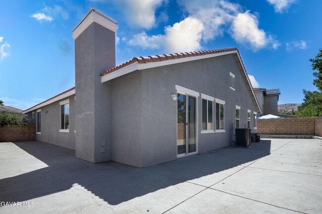 Building Photo - 40263 Preston Rd